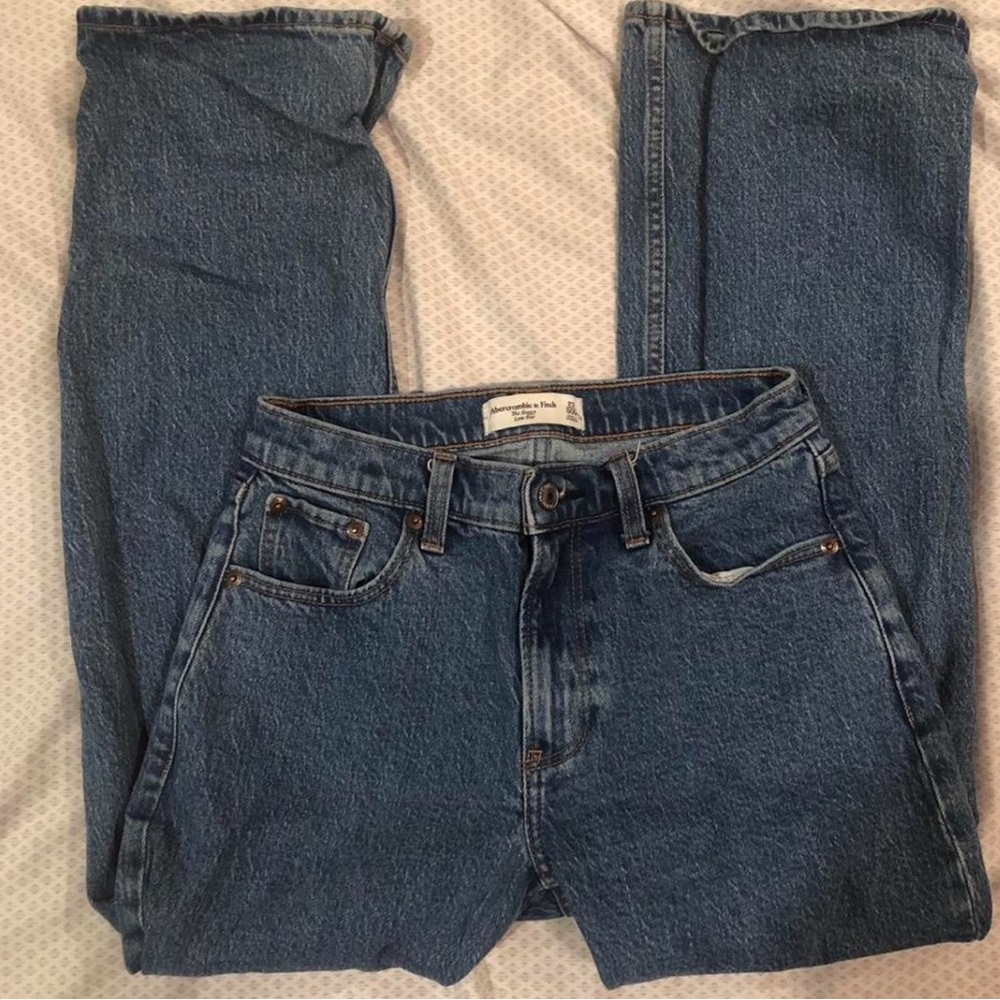 SOLD - Abercrombie & Fitch Baggy Low Rise